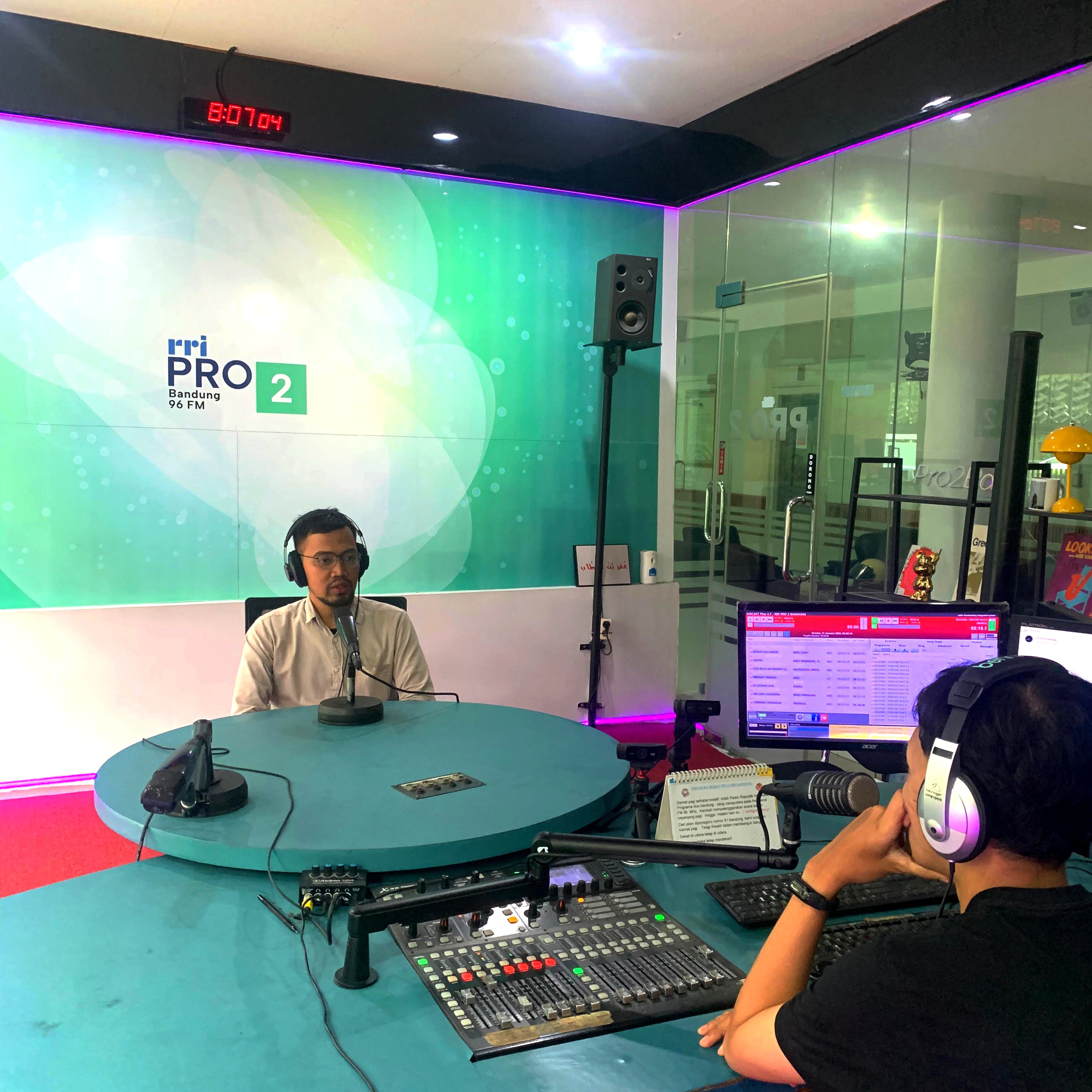 RRI Pro 2 Bandung